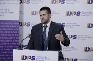Nikolić: Dva naslova najbolje govore u kakvom se stanju nalazi sektor bezbjednosti - CdM