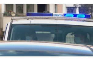 Ухапшена тројица држављана Србије у Сутомору, осумњичени за насилничко понашање