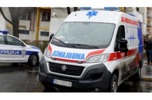 Udes u Surčinu, dve devojke teško povređene